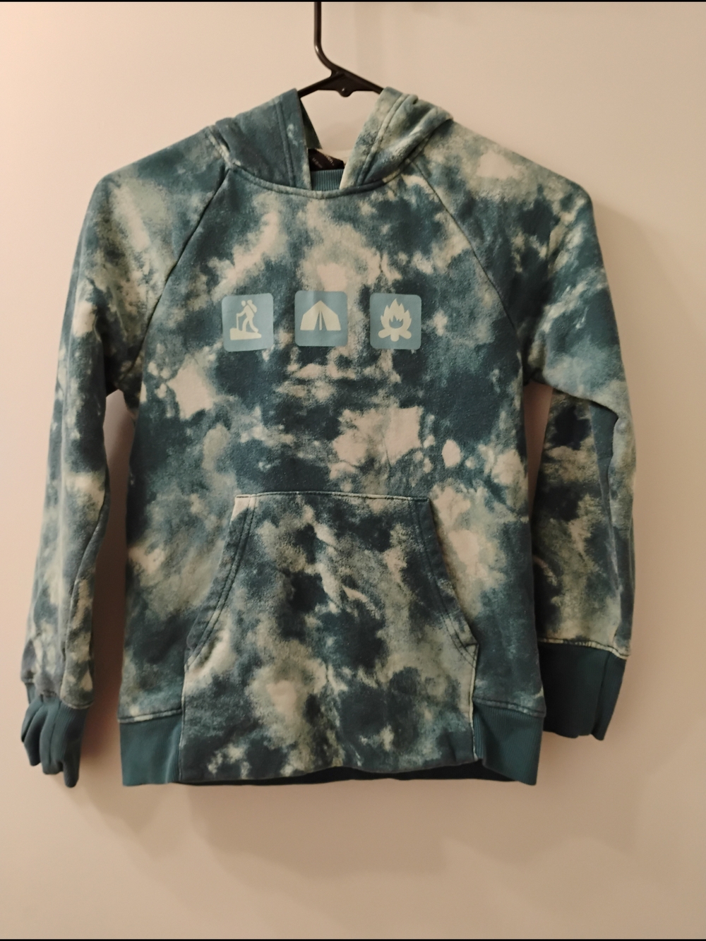 all in motion Teal and White Tie-Dye Hoodie